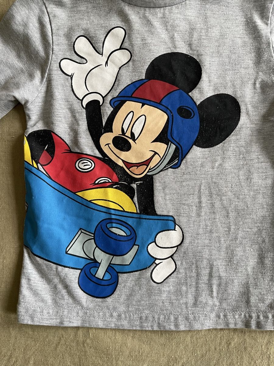 Maglioni & Felpe: Disney Mickey Mouse Longsleeve, Grösse 86, – Usato da Hirzel venduto da carta9 1