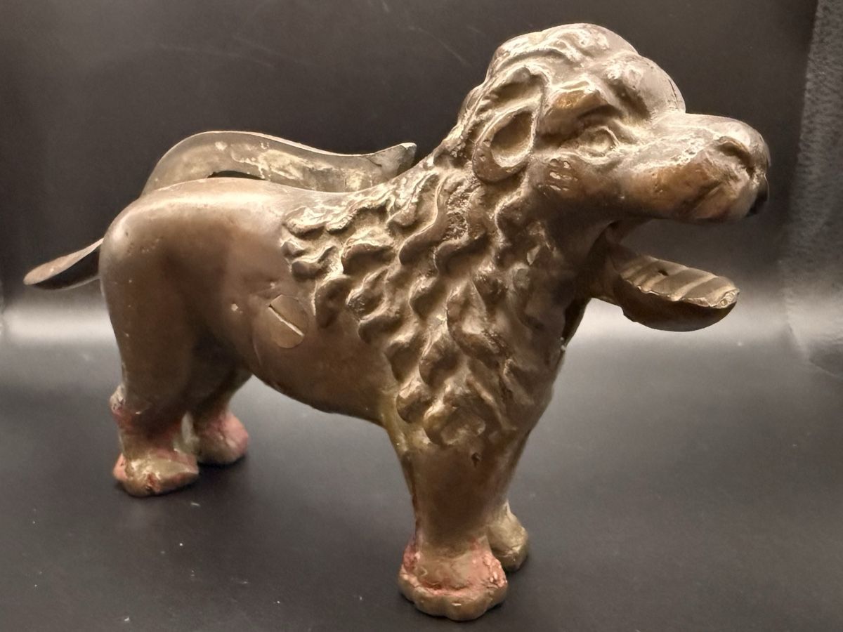 Küchengeräte: Antiker Löwen-Nussknacker aus massiver Bronze – Gebraucht aus Lamone von LaCantinaMagica 1