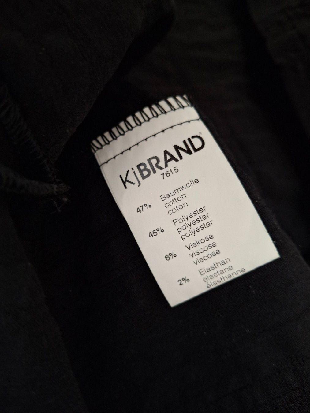 Top: KJ Brand Top, Schwarz, Grosse Grössen – Usato da WALTERSWIL SO venduto da thb_ybm8 2
