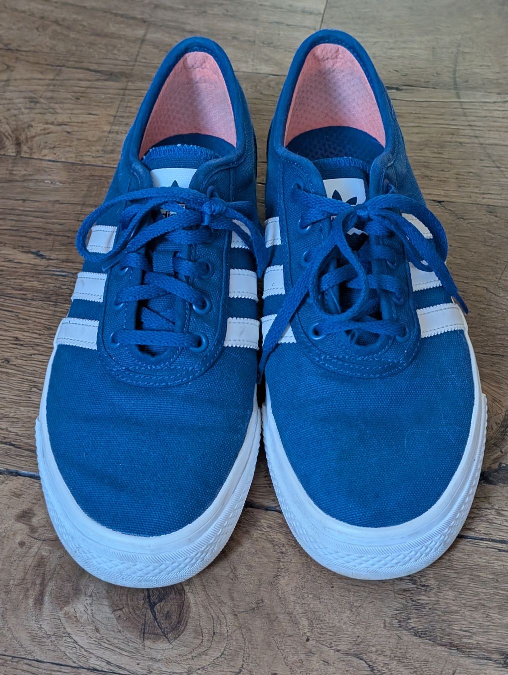 Adidas Herrenschuhe: Adidas Adi-Ease Sneaker blau Grösse 44 gebraucht – Gebraucht aus Huttwil von ucauri
