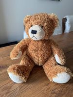Süsser Teddybär Kuscheltier