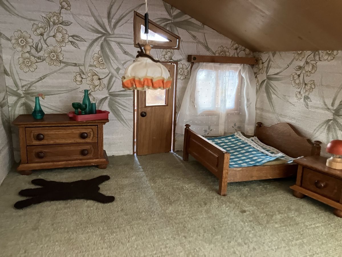 Puppenhäuser & -möbel: Puppenhaus – Gebraucht aus Schönengrund von Bobel5 8