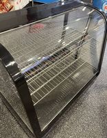 Frigo vitrine sans lumière 