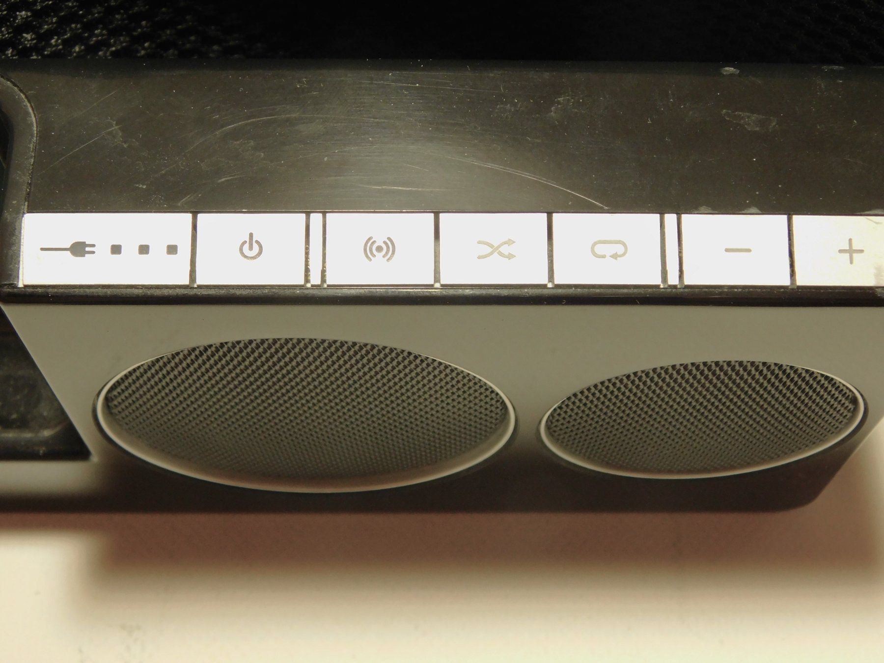 Logitech Casse acustiche: Vintage LOGITECH Pure Fi Anywhere 2 2007er – Usato da Emmenbrücke venduto da Neverlaand-22 4