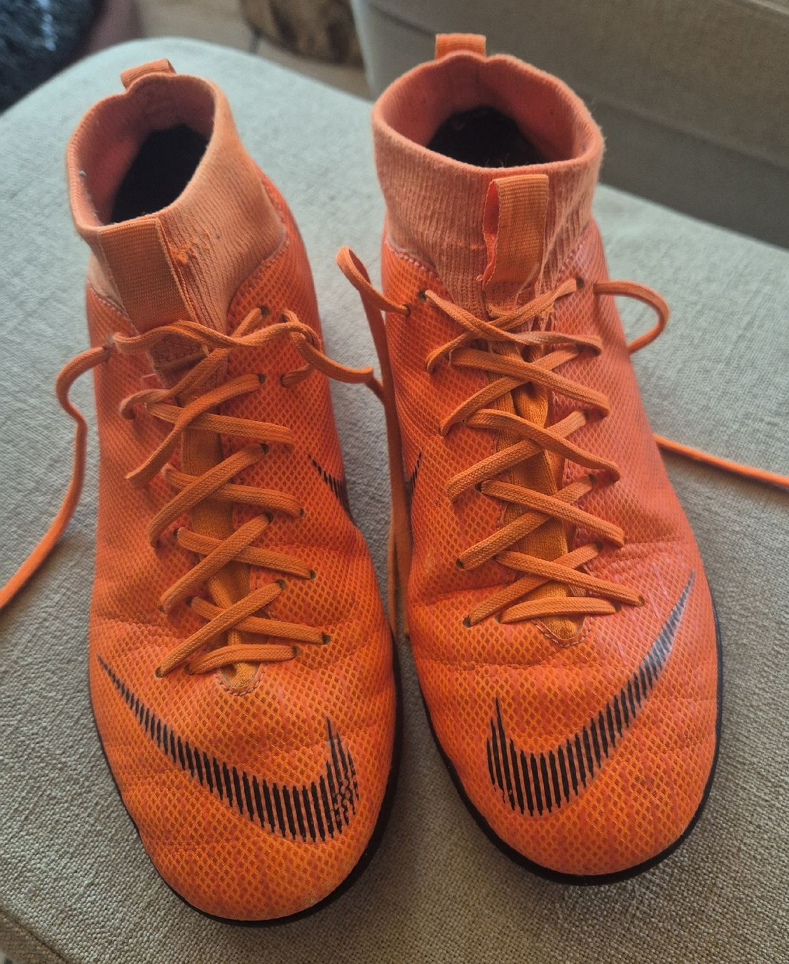 Schuhe für Jungen: Nike Mercurial 37.5 – Gebraucht aus Erlach von ha_si