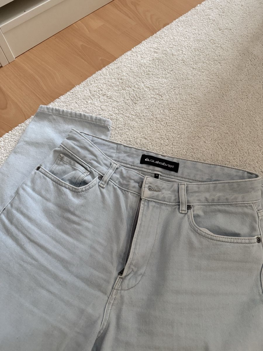 Jeans: Helle blaue Jeans – Nuovo (secondo la descrizione) da Alpnach Dorf venduto da beauty87