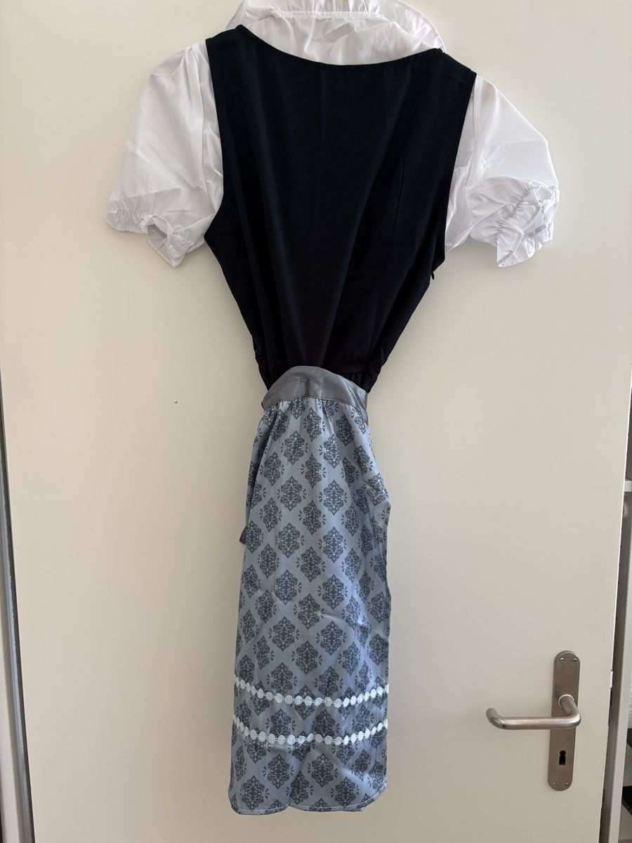 Kleider: Dirndl Grösse M – Neu und originalverpackt aus Dübendorf von jul_swm6 1