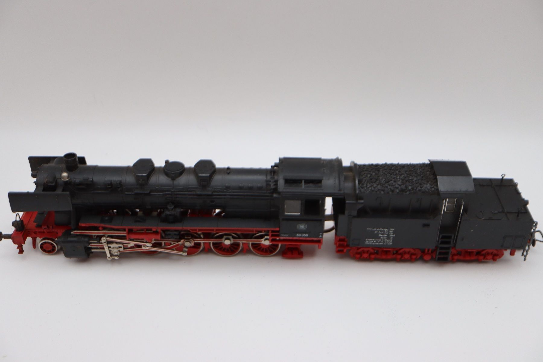Fleischmann Modelleisenbahnen: Fleischmann H0 DB Dampflok BR 50 058 mit Tender – Gebraucht aus Zürich von KE-Sales 4