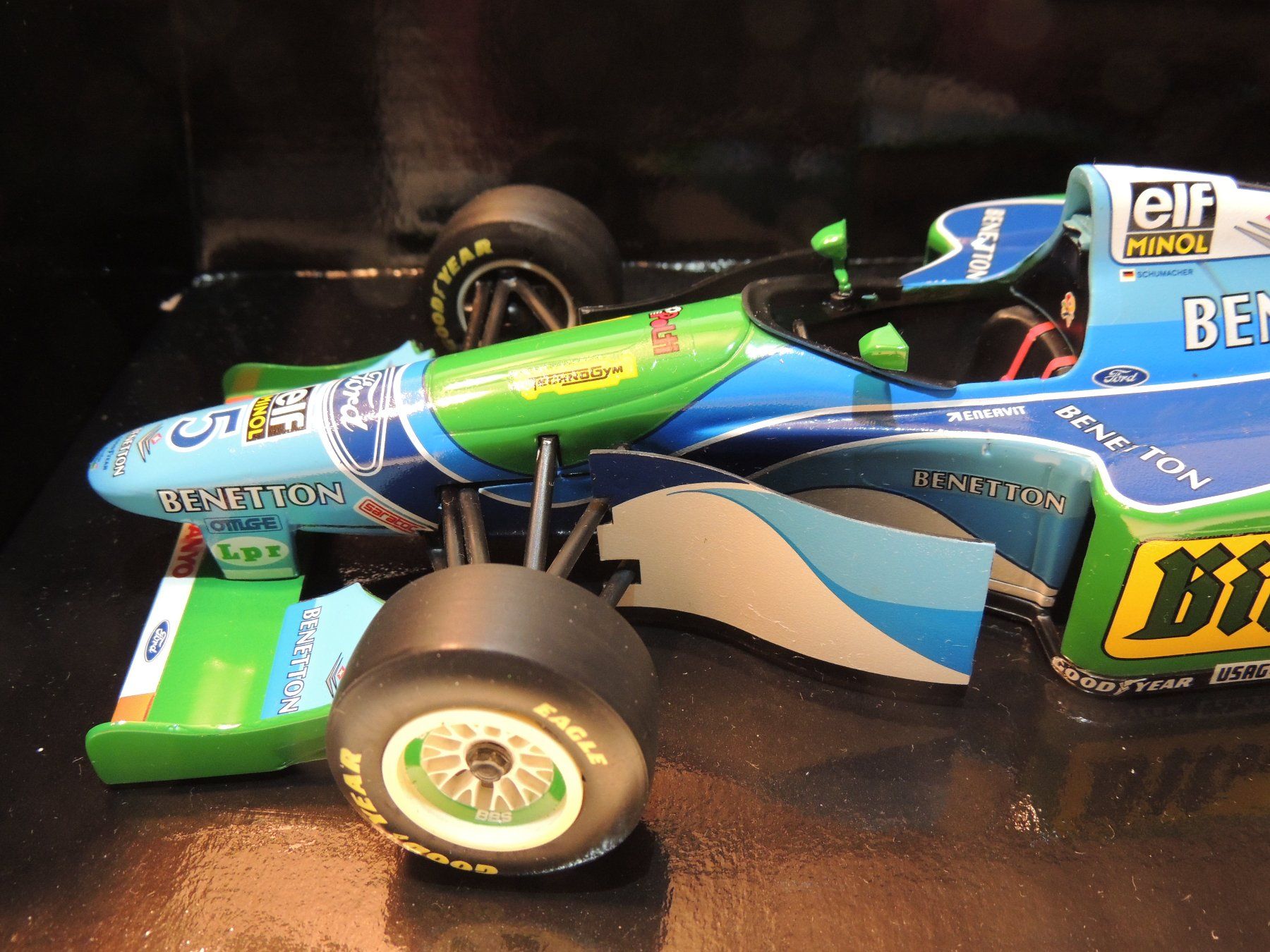 Minichamps Modellini d'auto: Minichamps Benetton Ford B194 MSC 1:18 – Nuovo e nell'imballaggio originale da Corminboeuf venduto da corbay 1