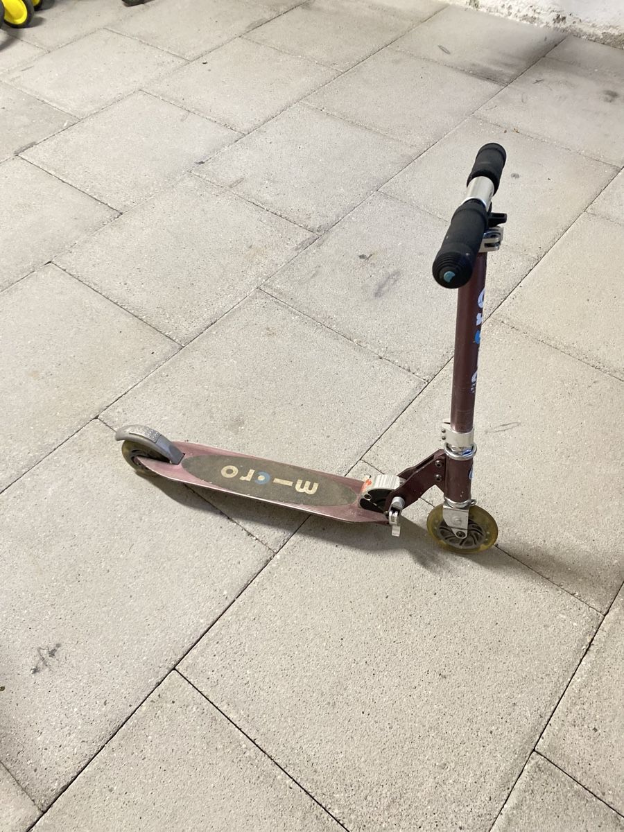 Micro Kickboard: Trottinett mit Leuträdern – Gebraucht aus Zürich von Pitahaya 2
