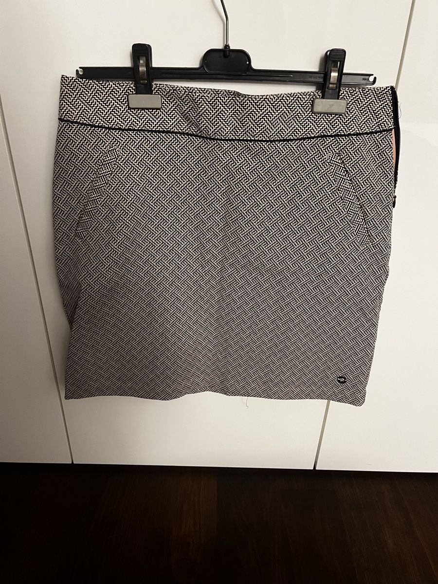 Jupes: Damenjupe Gr. 38 – Neuf (Voir description) à Hinwil par dire07