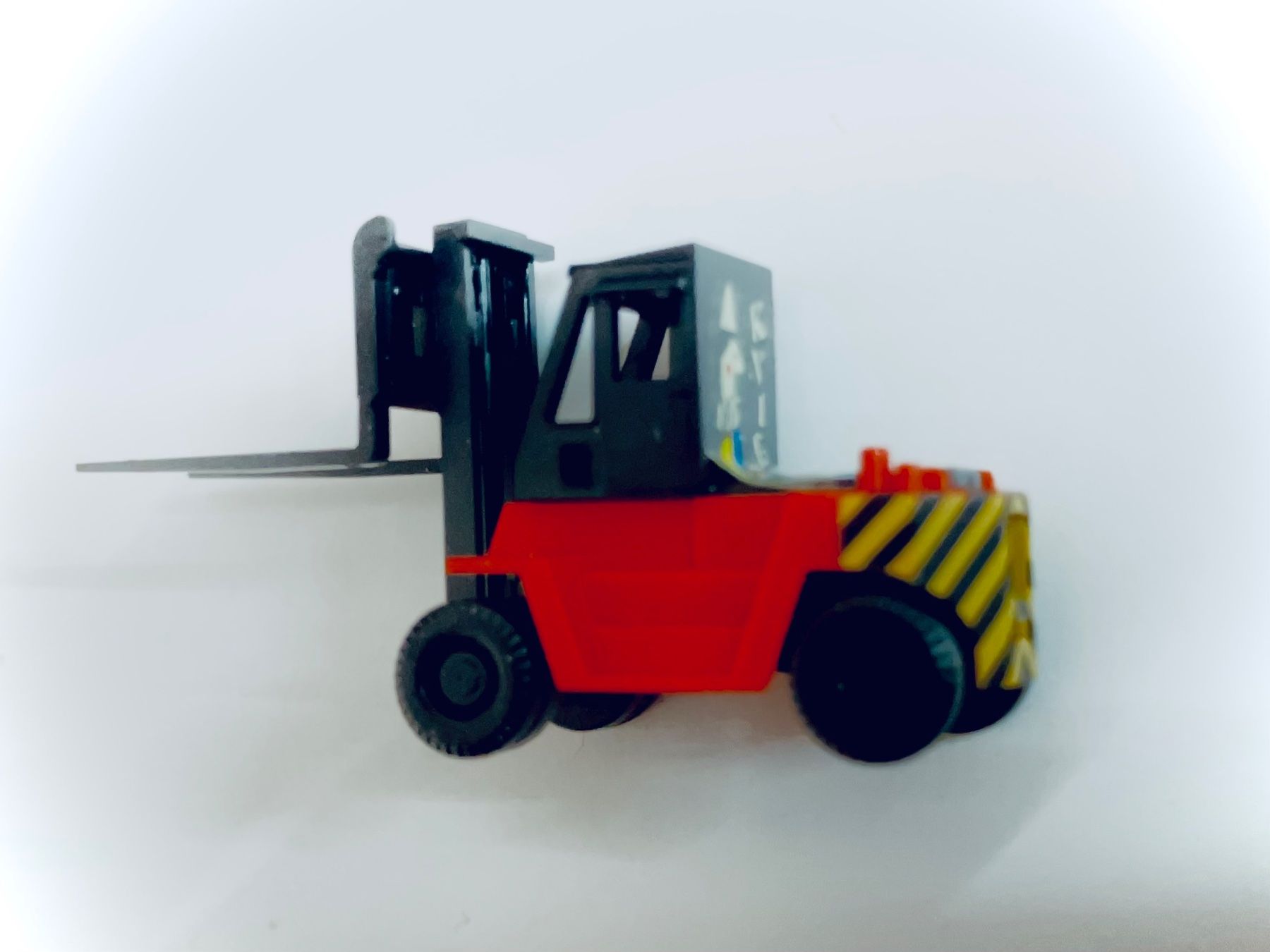 Modellini di ferrovie: KNIE Gabelstapler Model 1:150 Spur N #720 – Nuovo e nell'imballaggio originale da Oberbuchsiten venduto da Orsetto24 6