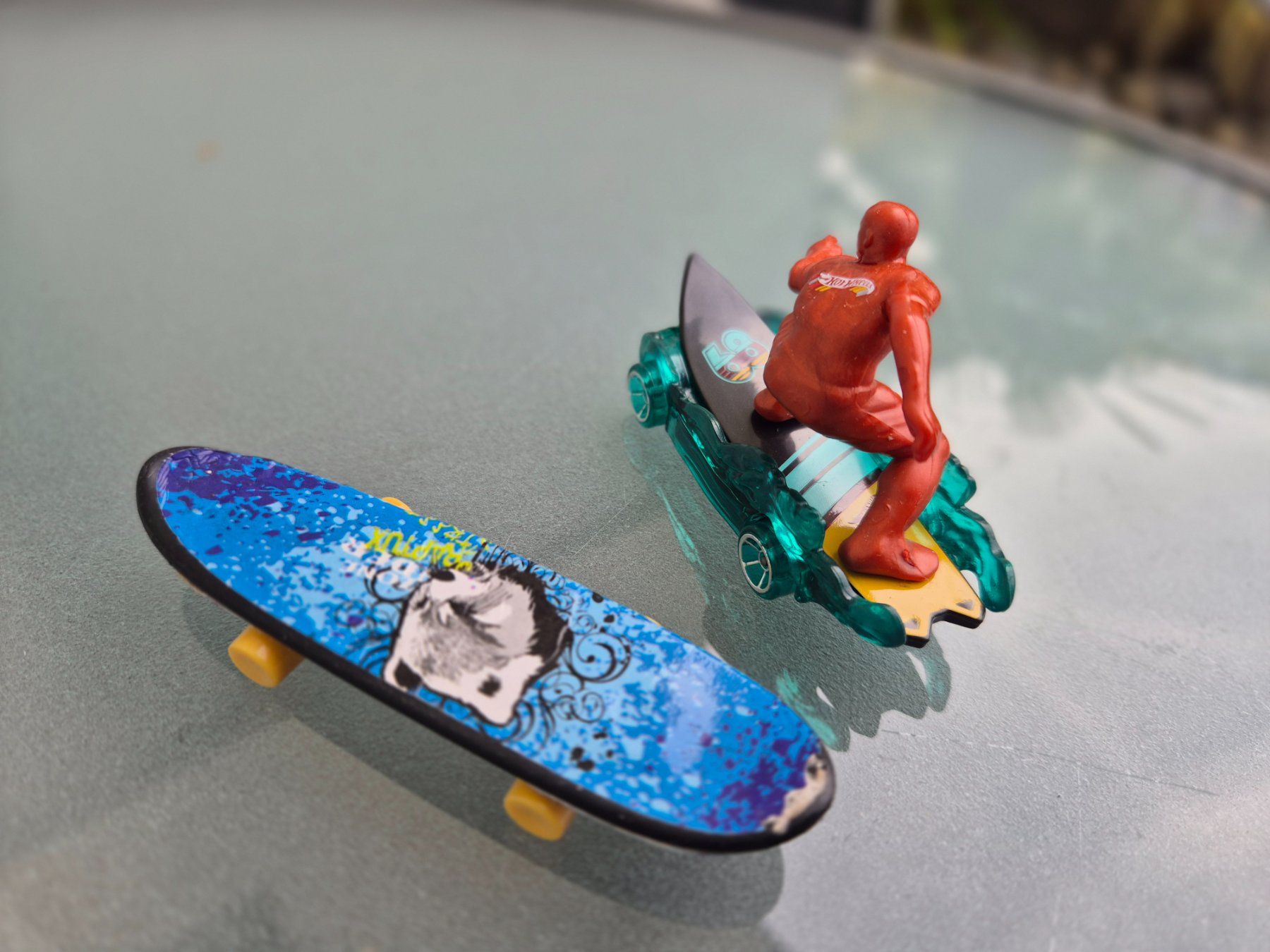Hot Wheels Modellini d'auto: Surf Brett Hot Wheels + – Usato da Oberbuchsiten venduto da laffite54 3