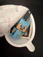 Kinder Joy Minecraft Steve Figur Diamant Rüstung mit Klammer