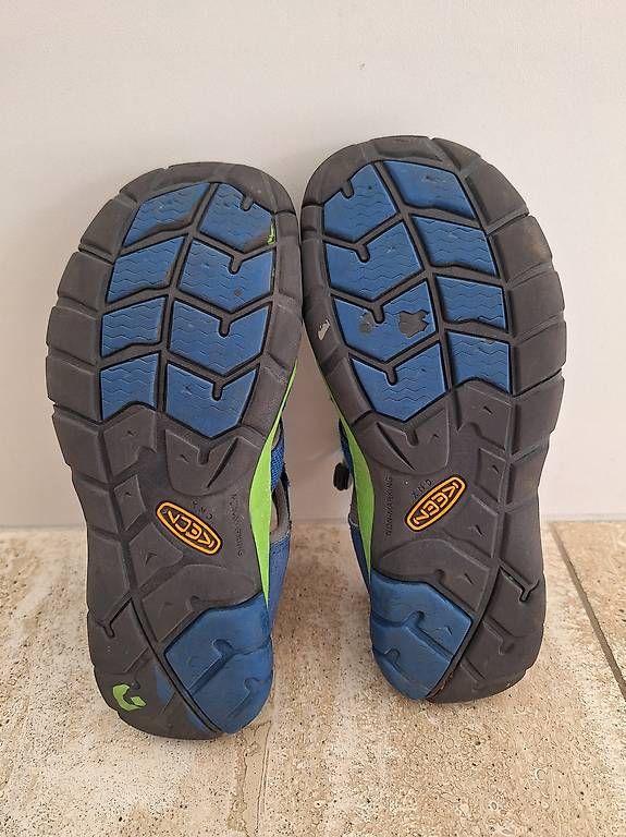 Scarpe per ragazzi: Keen Trekkingsandalen Gr. 34 – Usato da Chur venduto da weinher 3