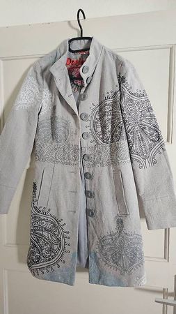 Desigual Mantel Gr. 36