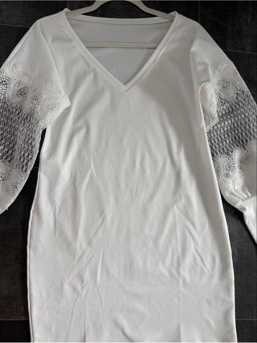 Robes: Weisse Kleid spitzenarm – D'occasion à Schwarzenbach SG par jel_89zm 1