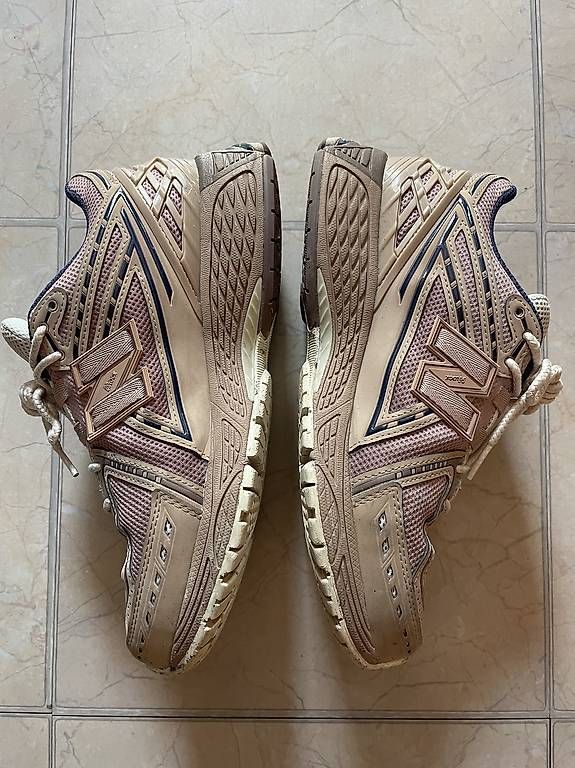 New Balance Herrenschuhe: New Balance 1906R – Gebraucht aus Allschwil von Sebastian2019