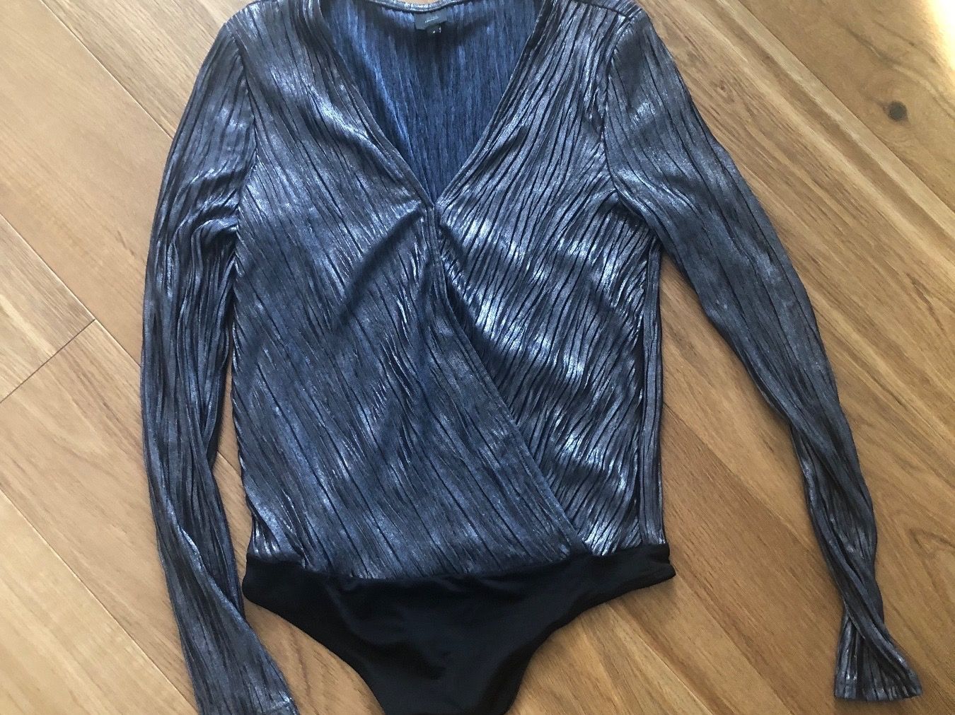 Top: Sexy Body silber s – Usato da Pfaffhausen venduto da Klaras_second_hand 1