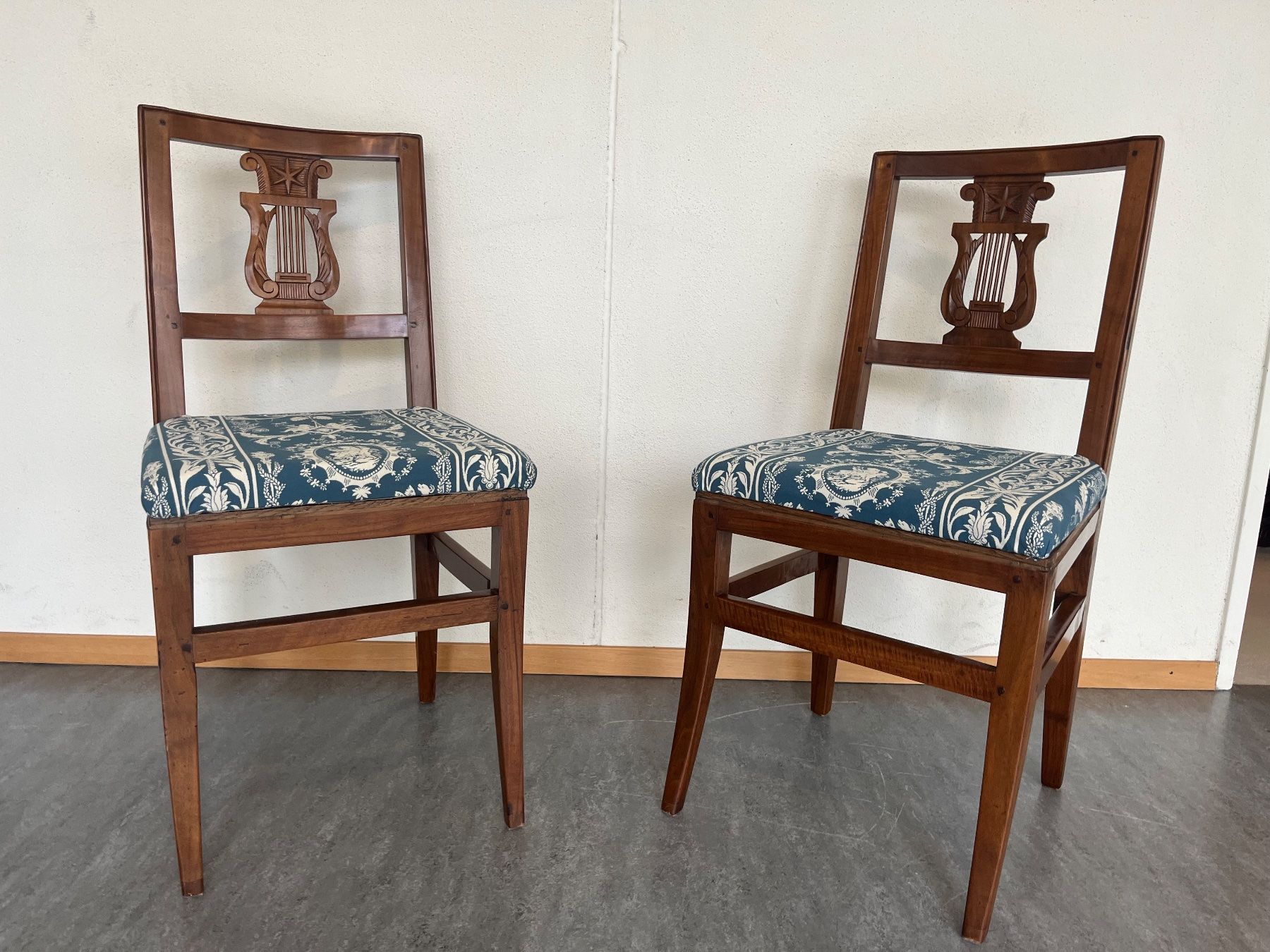Sedie: Anciennes chaises – Usato da lausanne venduto da esploras