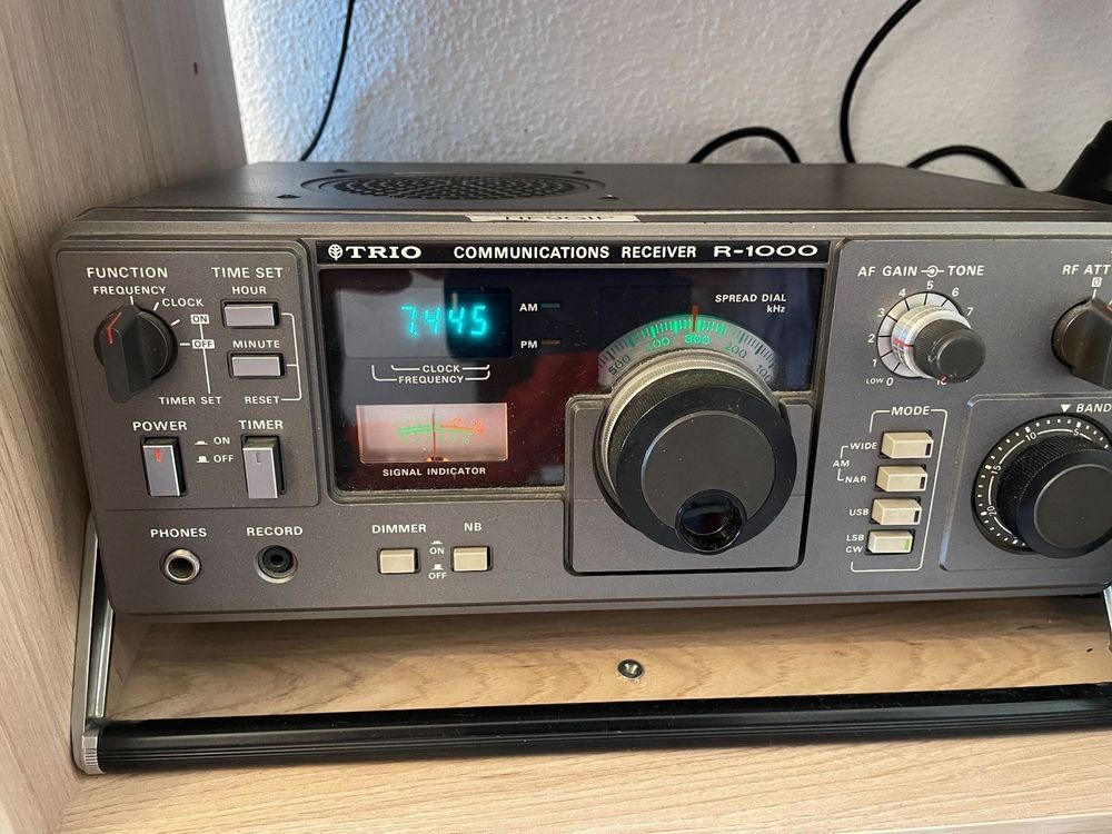 Kenwood receiver R1000 Kaufen auf Ricardo