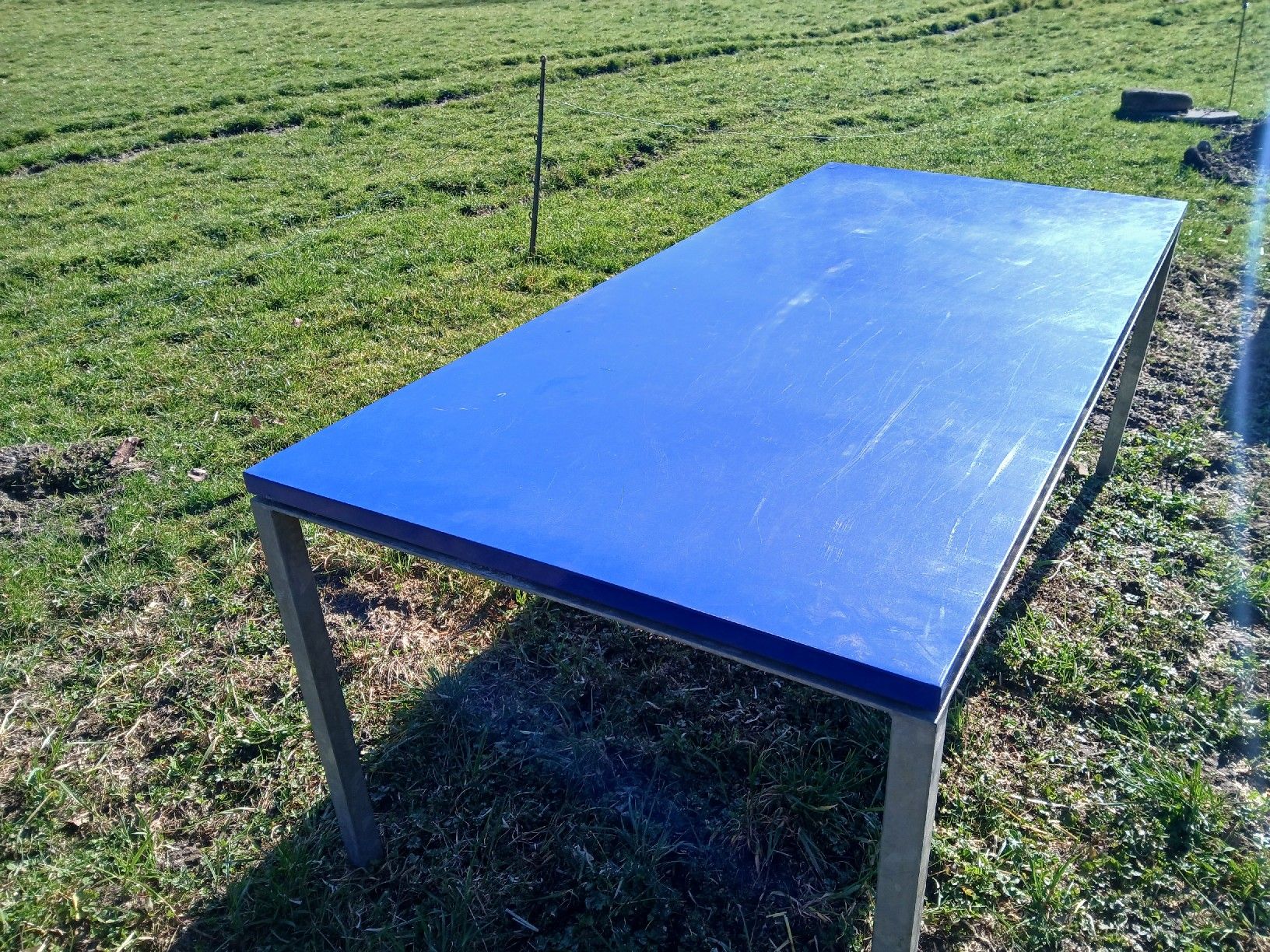 Tavoli: Grosser blauer Tisch für Garten, Balkon oder Terrasse! – Usato da Kriens venduto da timber333 1