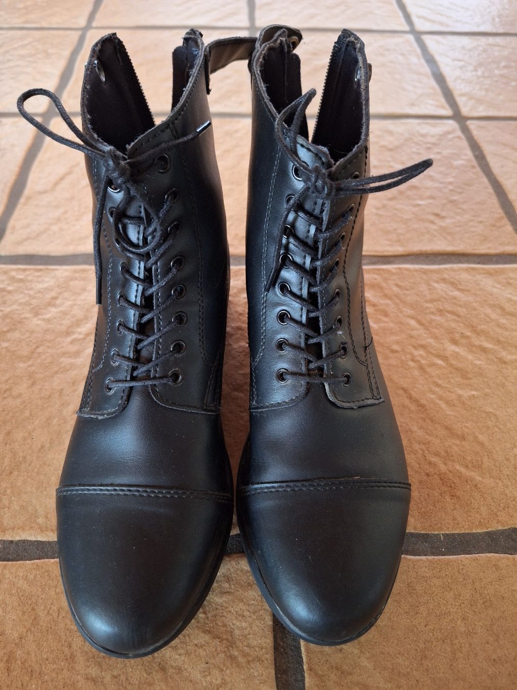 Felix Bühler Scarpe da uomo: Reitstiefelette Steeds, Grösse 38 – Nuovo (secondo la descrizione) da Fraubrunnen venduto da amilu10