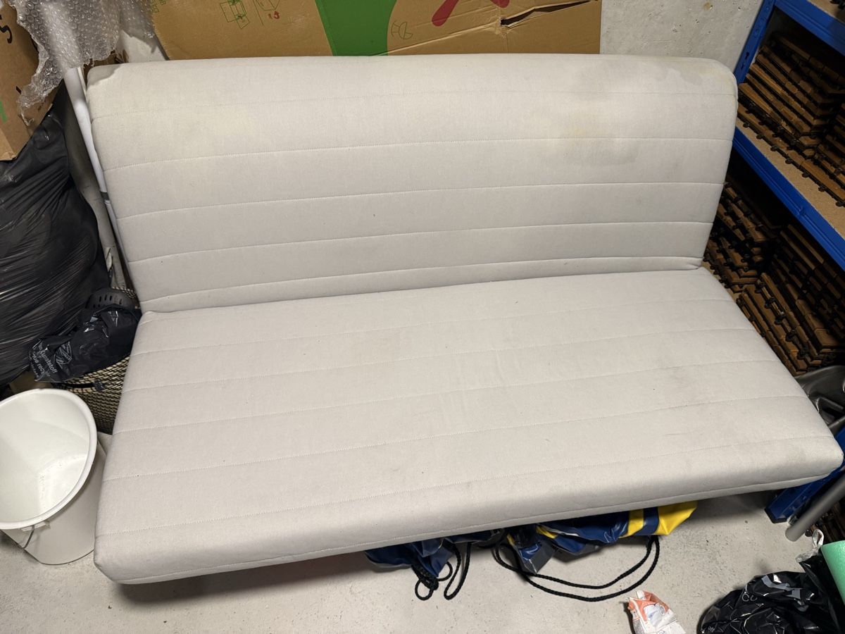 Ikea Sofas: Ikea sofa Lovas sofa Bett  – Gebraucht aus Auw von ax2_9ndl