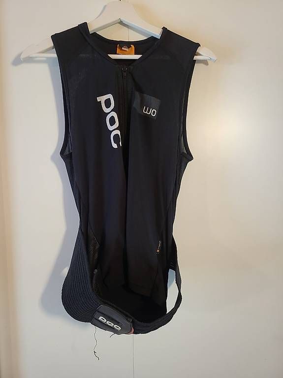 Protections: Rückenprotektor poc – D'occasion à Attinghausen par lau_ys85