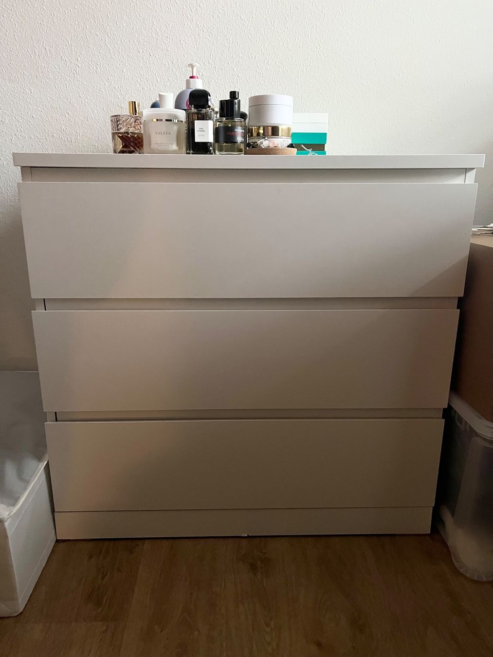 Zirkel: Malm Ikea white Kommode mit 3 Schublade – Gebraucht aus Meilen von pen_9tsz 2