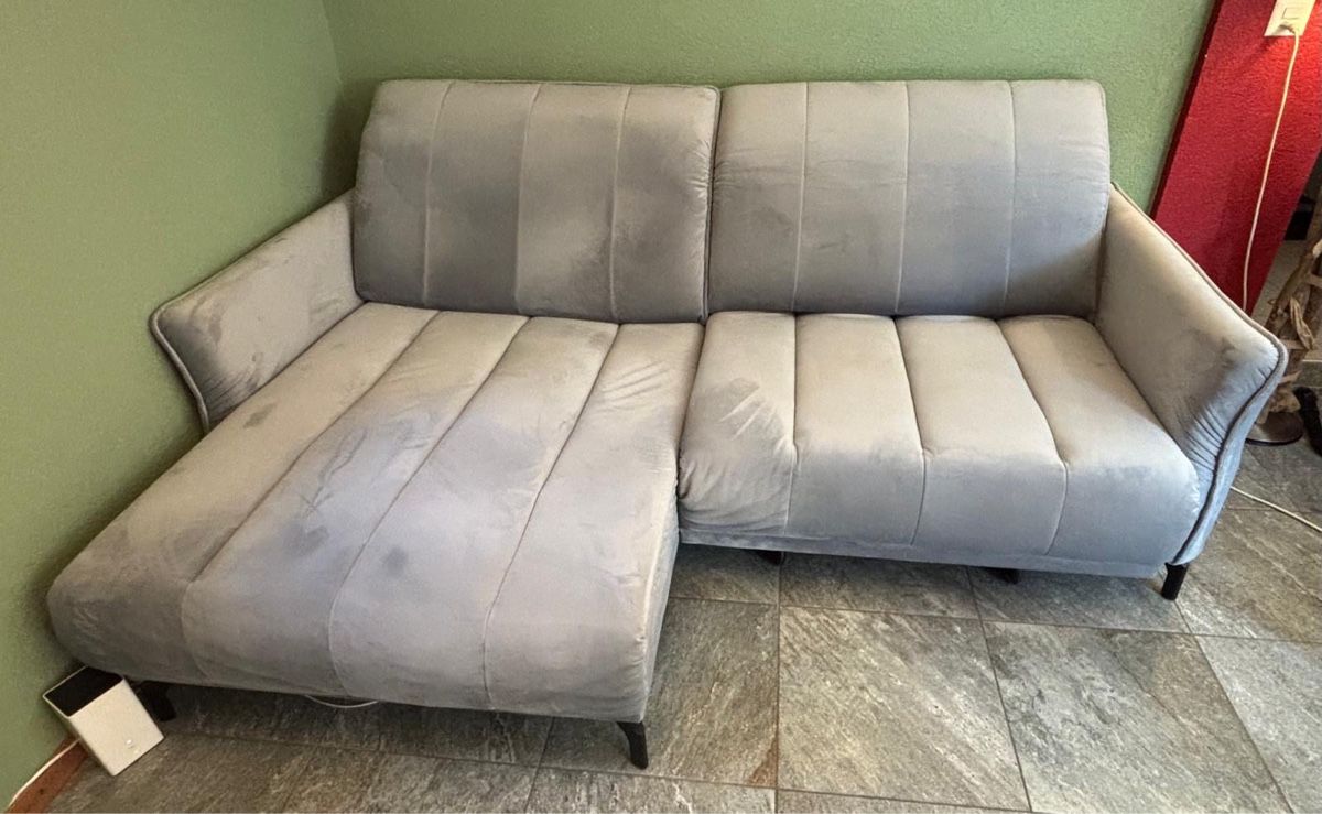 Maisons du monde Sofas: Canapé gris – D'occasion à Leytron par Micaly