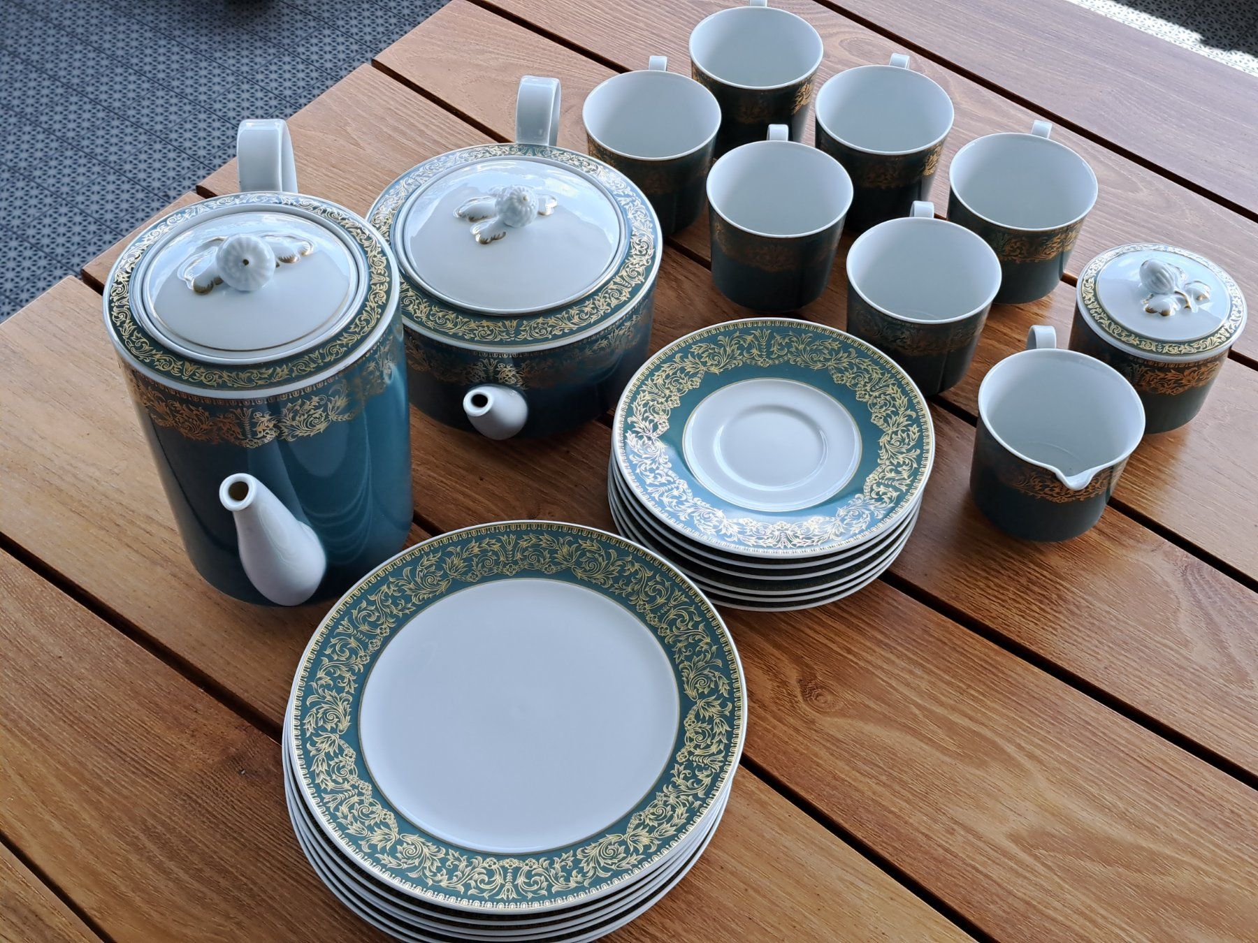Set di piatti: Langenthal Château Kaffee-/Teeservice, 22-teilig – Usato da Balgach venduto da Redstorm2012 3