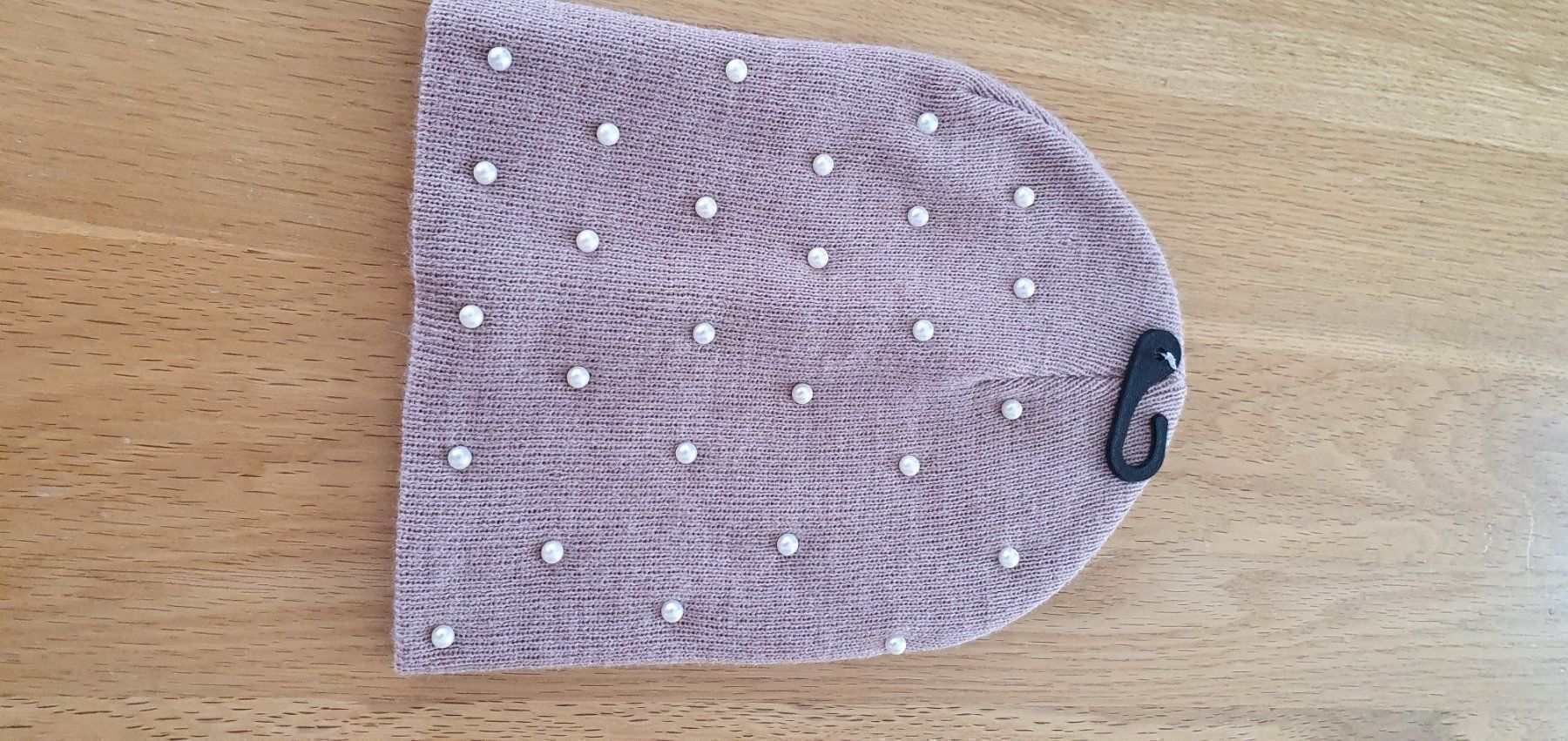 Lotti di vestiti: Lot écharpe bonnet gants – Nuovo e nell'imballaggio originale da Moutier venduto da gvmv 1