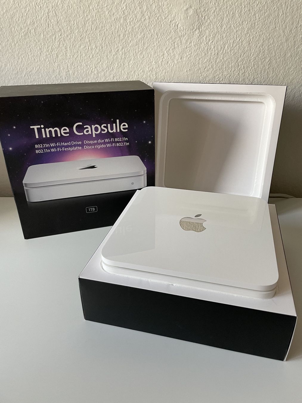 Apple Harddisks: Apple Time Capsule 1 TB – Gebraucht aus Kreuzlingen von  1