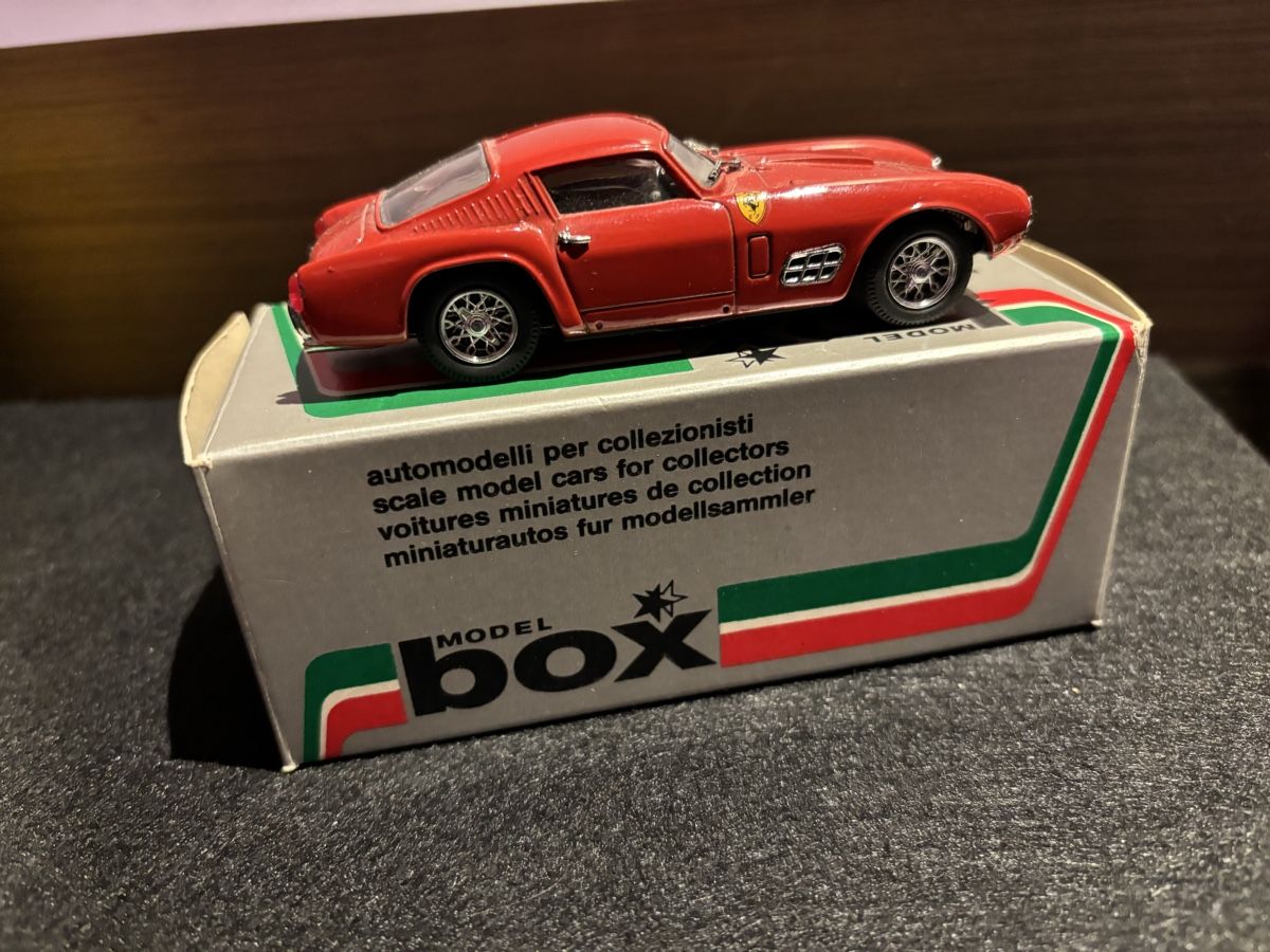 FERRARI 250 GT 1/43 Jouef Évolution EUR 20,00 - FR