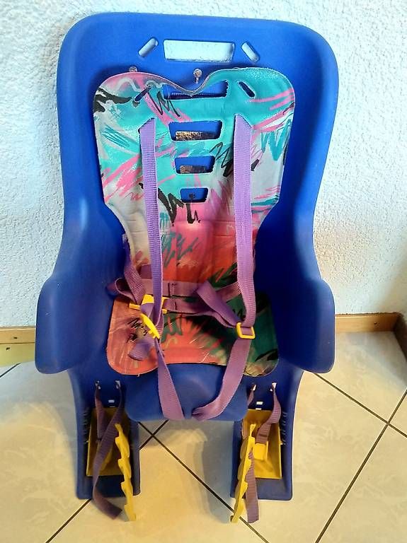 Marsupi portabebè: Siège bébé pour vélo – Usato da Morrens VD venduto da pmj_y8xz