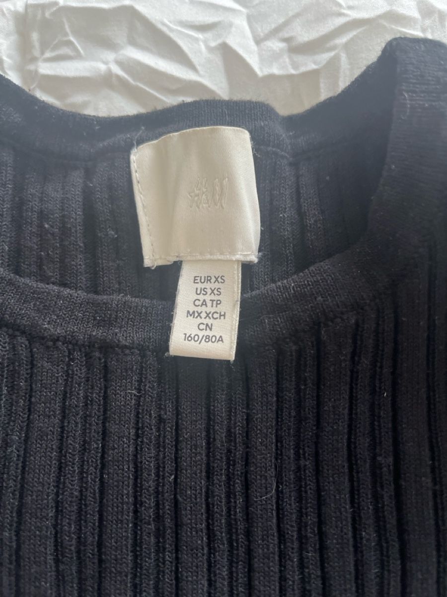 H&M Top: Basic geripptes Oberteil, schwarz, XS – Nuovo (secondo la descrizione) da Arch venduto da sibylle.anne 2