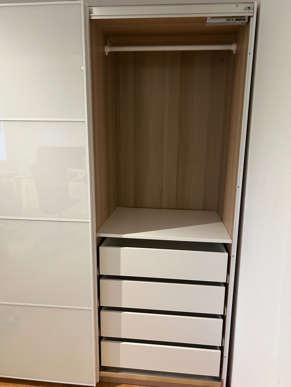 Ikea Schränke: IKEA PAX Kleiderschrank – Gebraucht aus Zumikon von big_6lbf 1