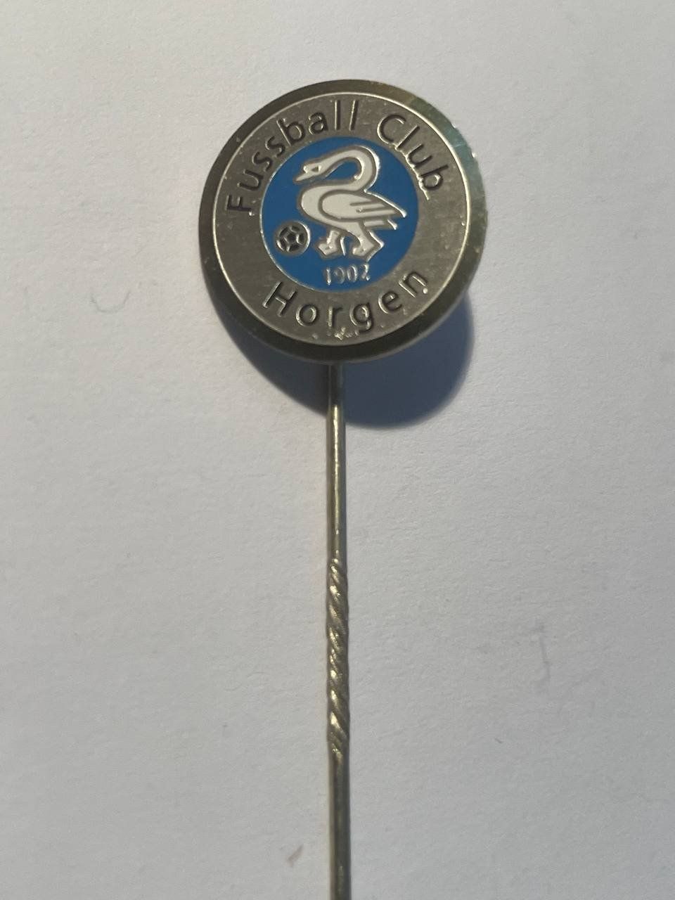 Placchette & Badge: 75. Anstecknadel - FC Horgen – Usato da Luzern venduto da Irek 1
