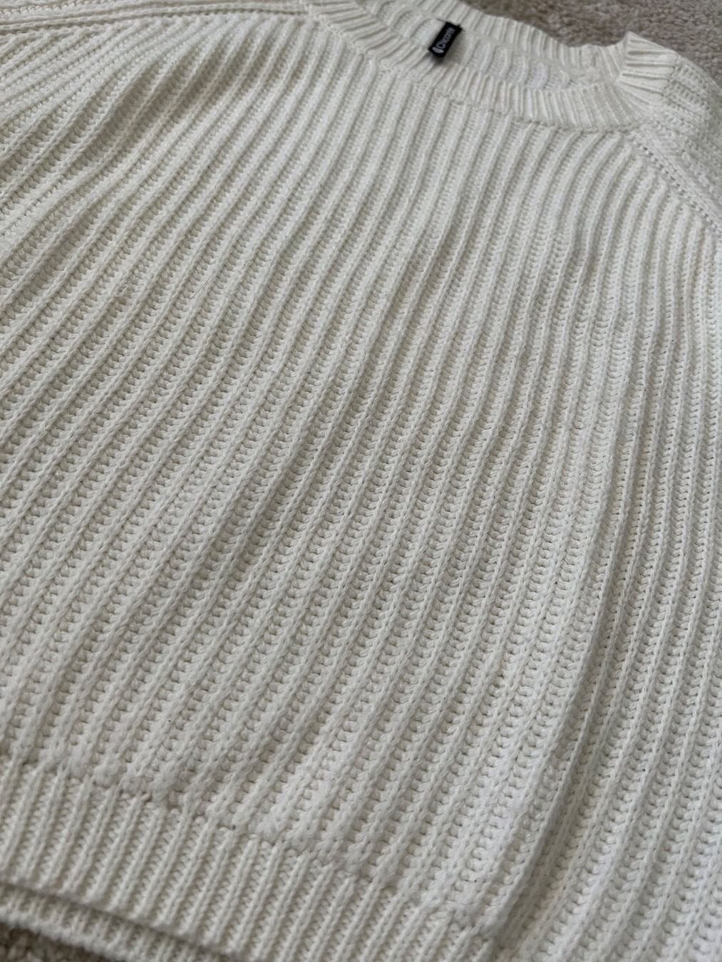 Pulls & Sweat-shirts: Pull Chicorée blanc | Taille M – Neuf (Voir description) à Charmey (Gruyère) par ya_12 2