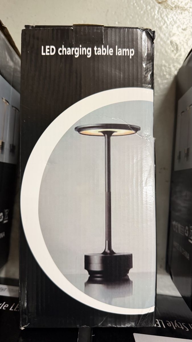 Lampen: Tischlampe – Neu und originalverpackt aus Urdorf von jus1991 2