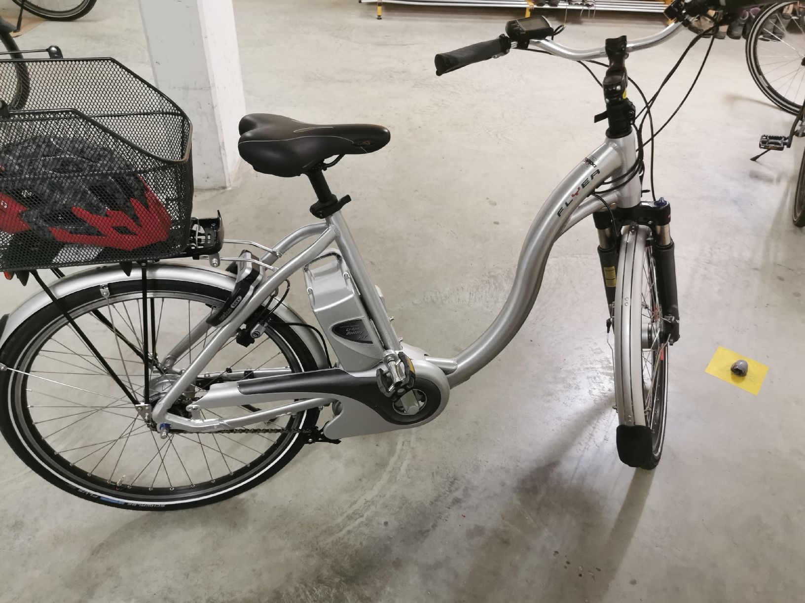 Flyer Biciclette: Flyer E - Bike 36 Volt – Usato da Thayngen venduto da fische40 3