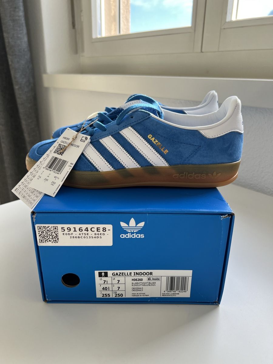 Adidas Herrenschuhe: Adidas Gazelle Blau 40 2/3 – Neu und originalverpackt aus Stans von RemoZimmermann