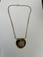 Halskette mit Anhänger emailliert goldfarbig