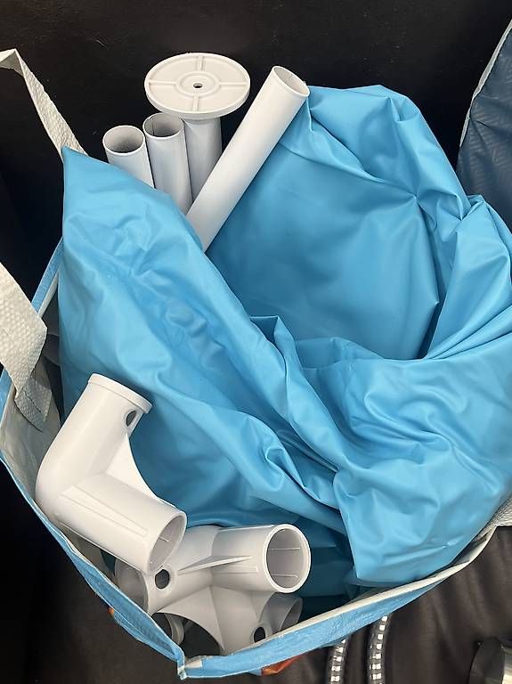 Sanitari: Duschzelt, Wanne + Durchlauferhitzer – Usato da Zürich venduto da Studio6 4