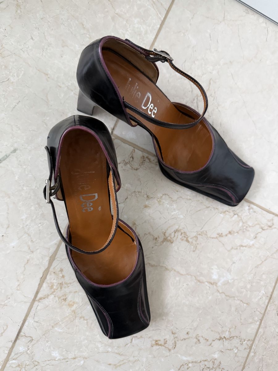 Scarpe da donna: Pumps schwarz/lila Gr. 38 – Usato da Chur venduto da mir_8ns7 2