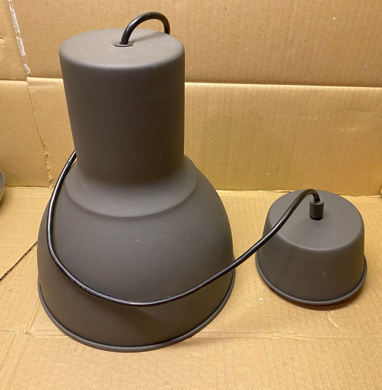 Ikea Kronleuchter & Deckenlampen: Ikea Hängeleuchte, schwarzgrau, Top Zustand! – Gebraucht aus Bern von riobubbas