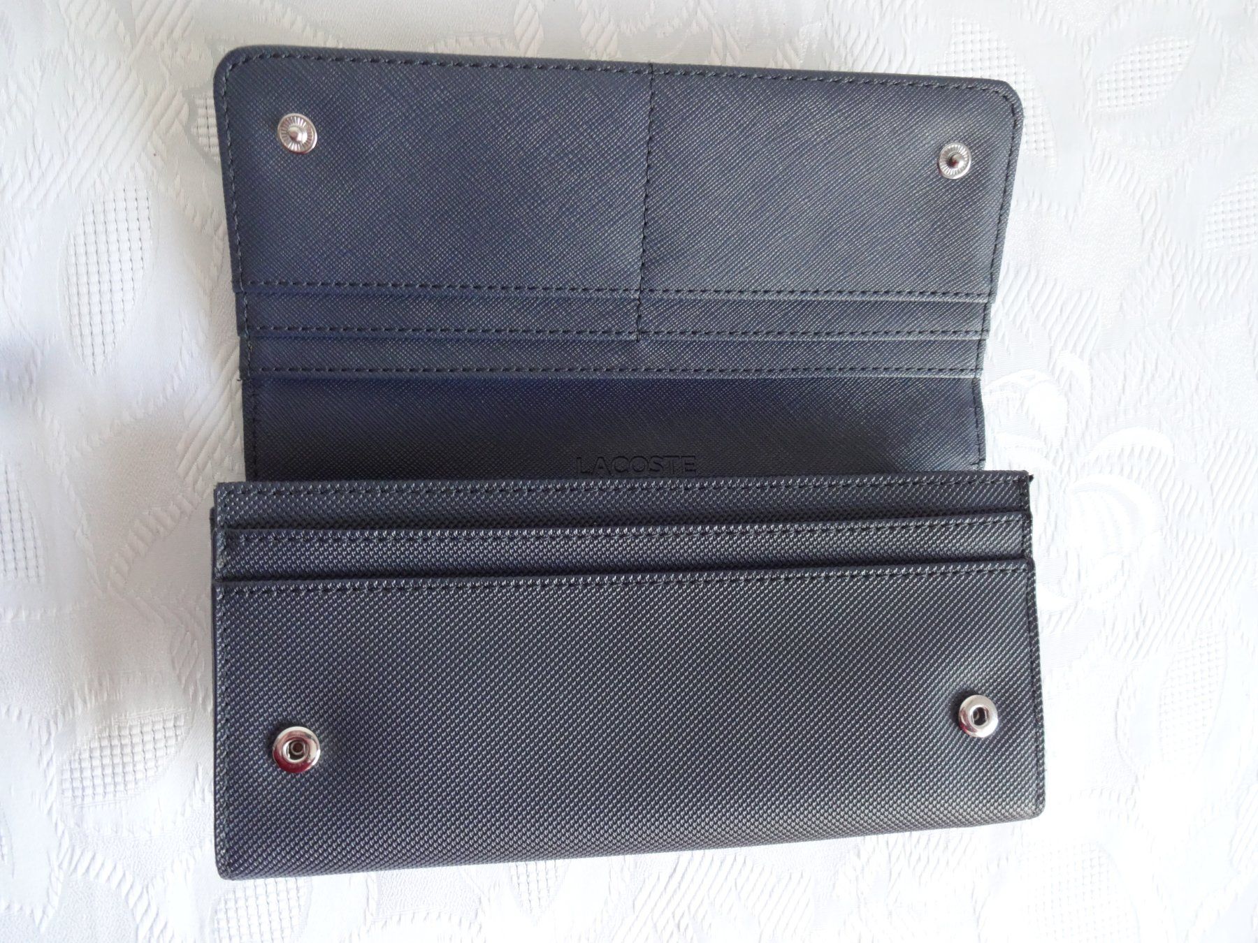 Lacoste Portamonete: Orig." Lacoste " Leder Portemonnaie – Usato da Frauenfeld venduto da Reyy58 2