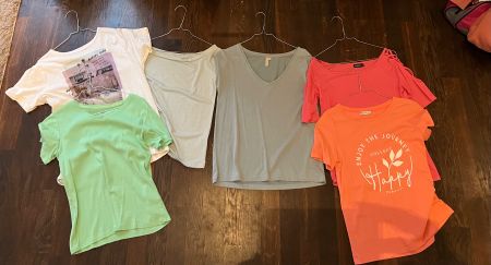 Schöne T-Shirts Gr. S