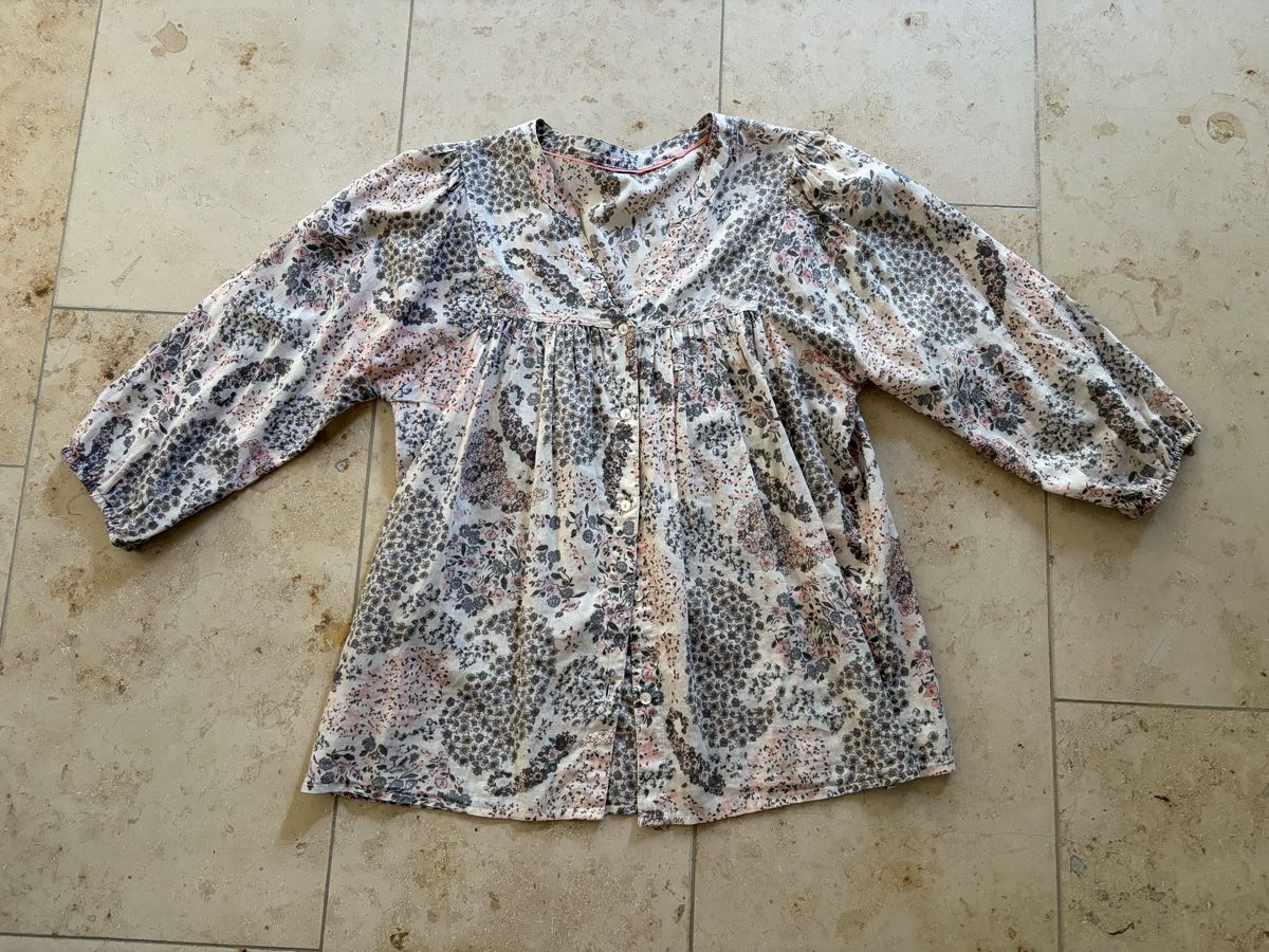 Blusen: Bluse  – Gebraucht aus Fraubrunnen von amm_7kp6
